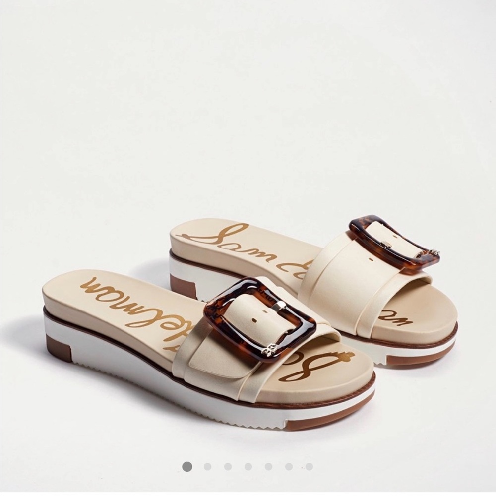 NWT ARIANE SLIDE WEDGE